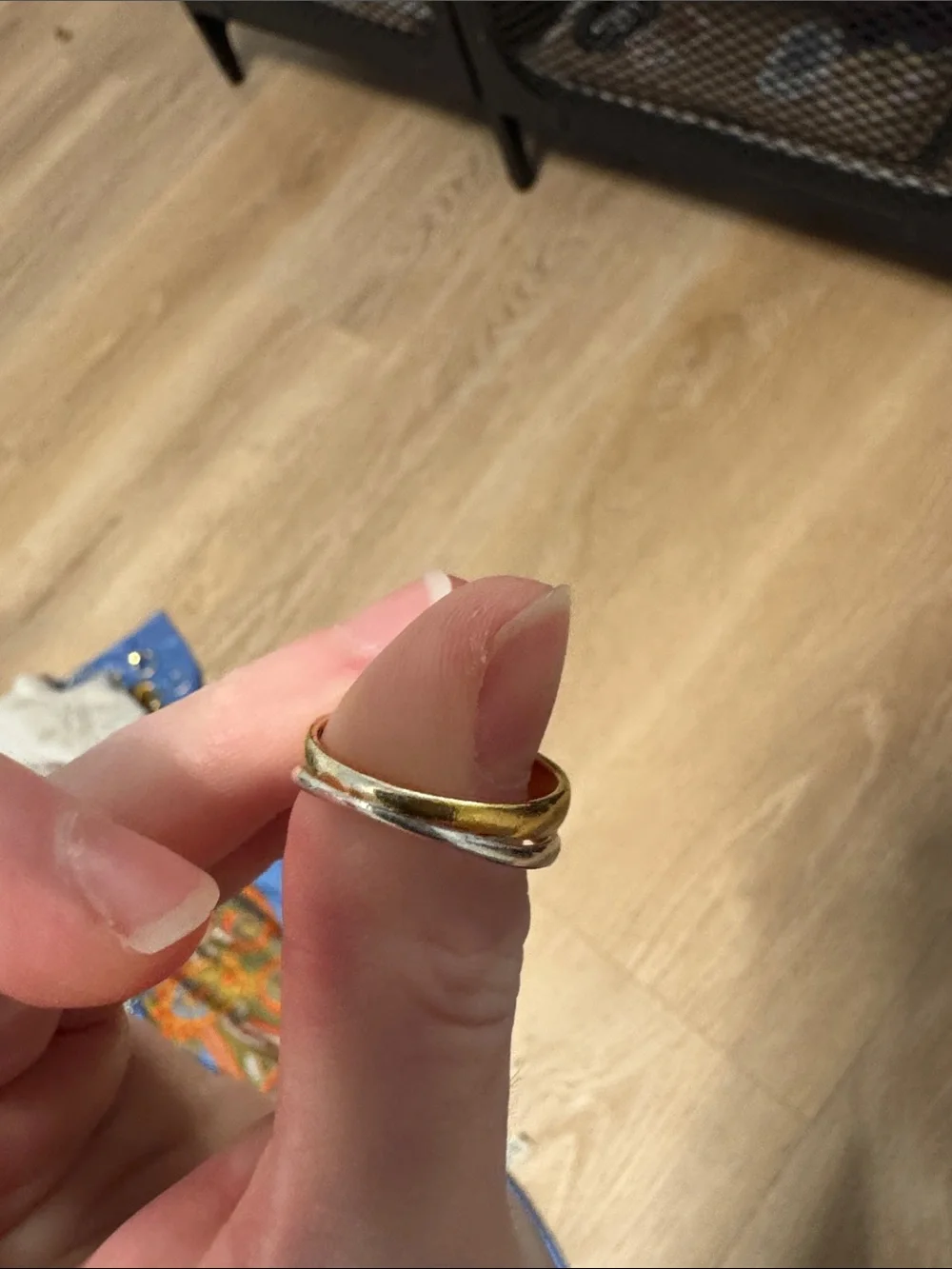 Kendra Scott Meg Ring Size 9 - Picture 4 of 5